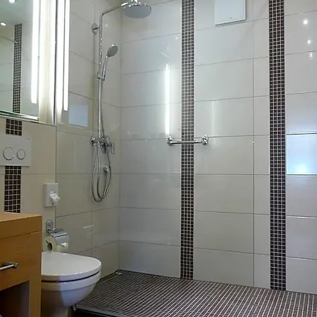 Garni Rheinpracht ホテル 4*