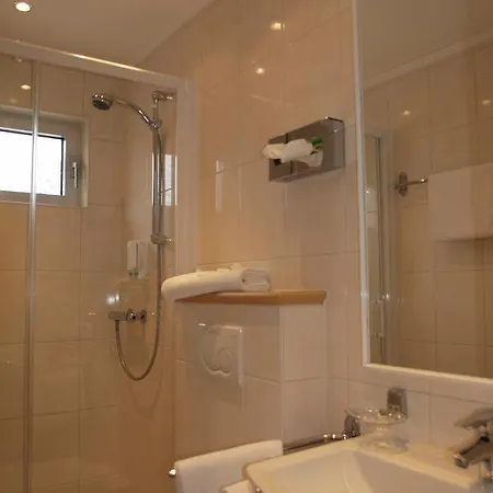 Garni Rheinpracht Szálloda