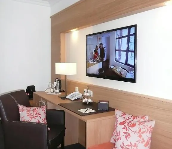 Garni Rheinpracht Hotel 4*